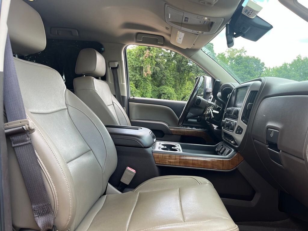 Used 2018 GMC Sierra 1500 SLT Truck
