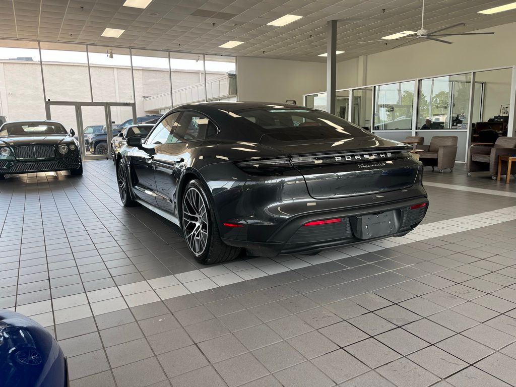 2021 Porsche Taycan 4S photo 3