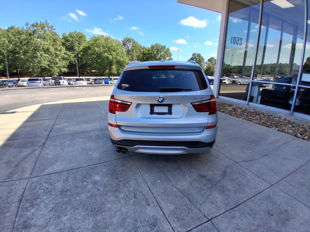 2017 Bmw X3 sDrive28i photo 2
