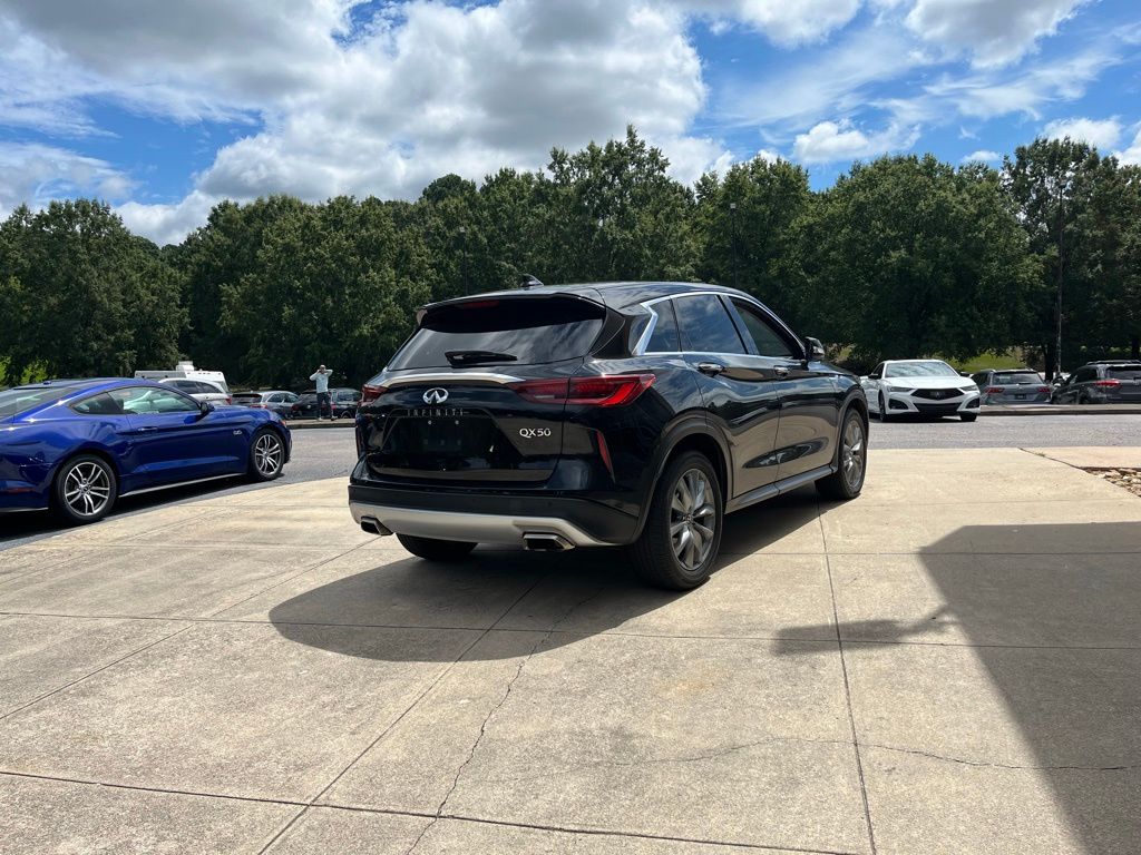 2022 Infiniti QX50 PURE photo 4