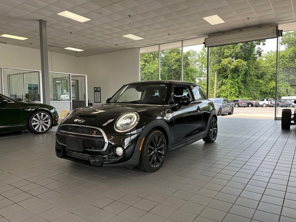 Used 2018 MINI Cooper S Base Hatchback