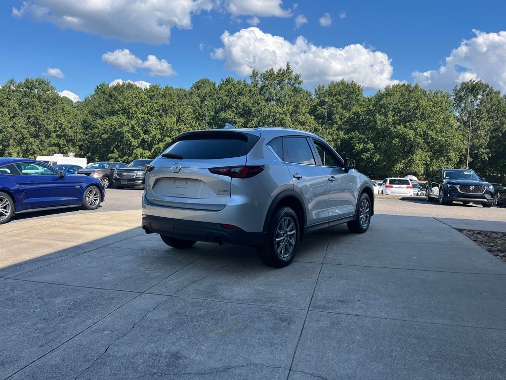 2022 Mazda CX-5 2.5 S Preferred photo 3