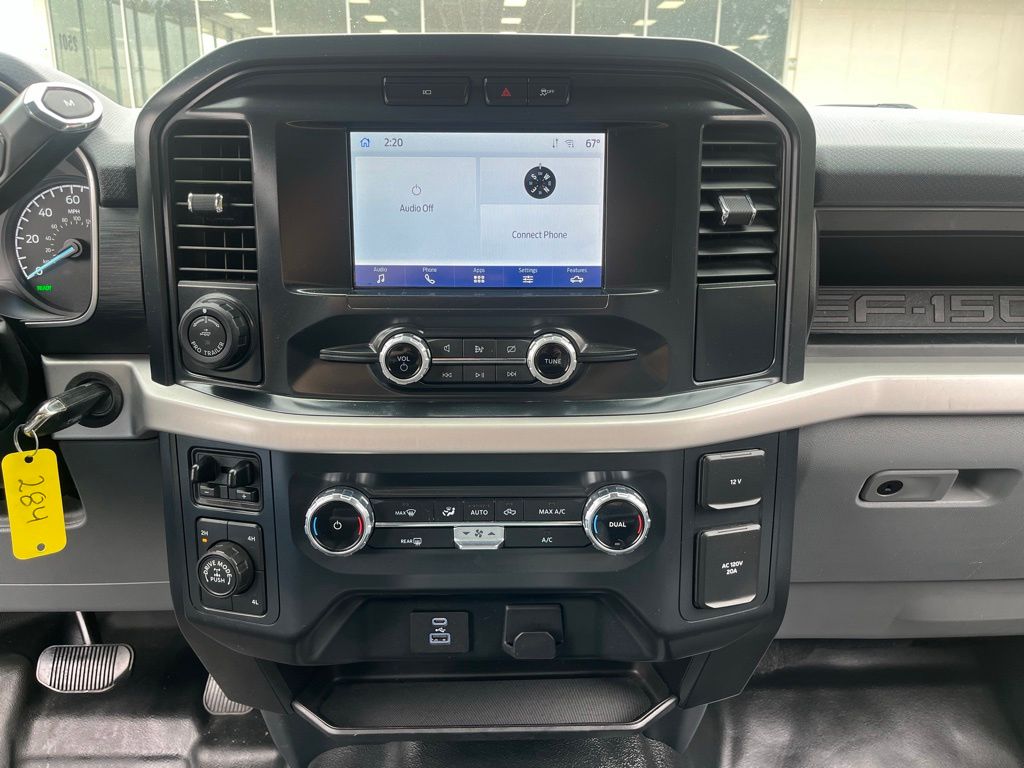 2022 Ford F-150 XL - Photo 11