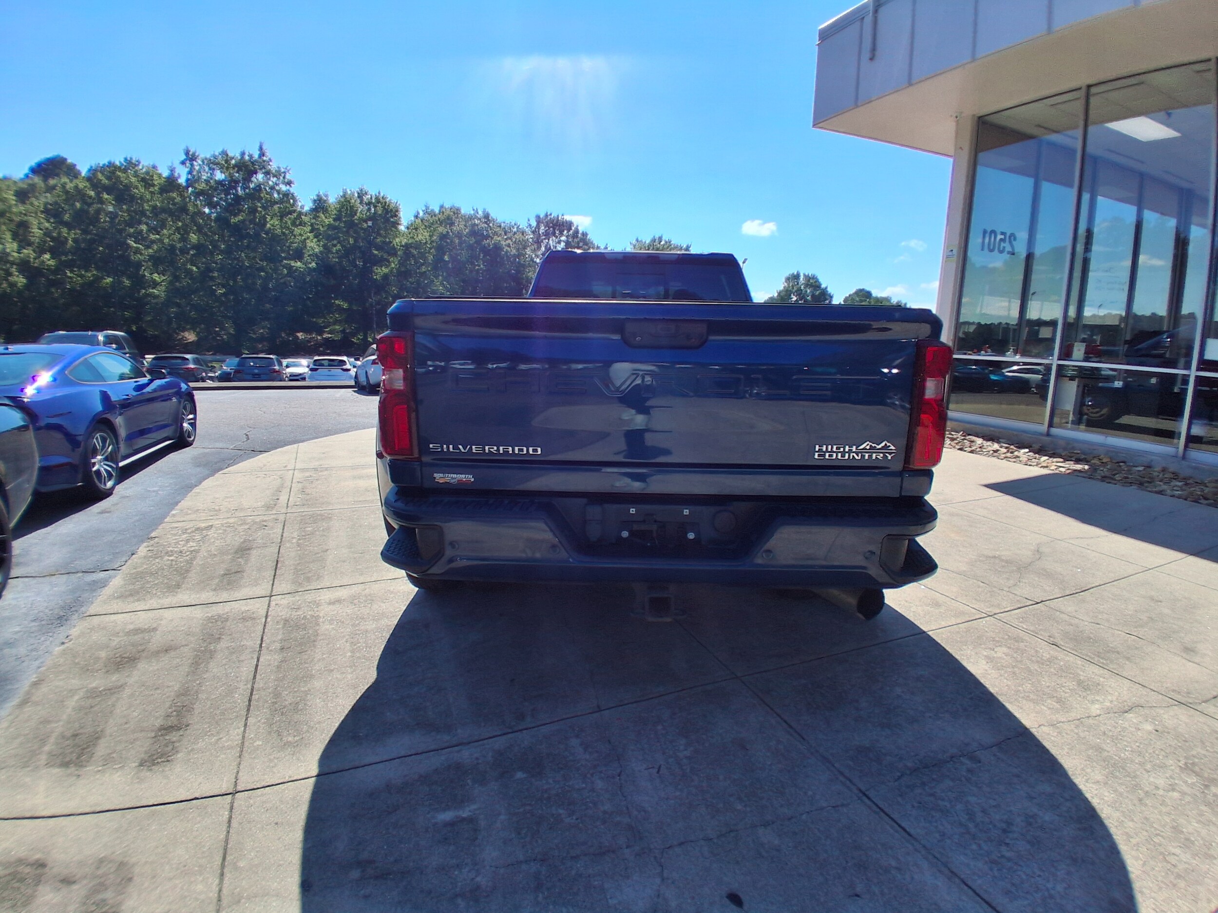 2020 Chevrolet Silverado 3500HD High Country photo 4