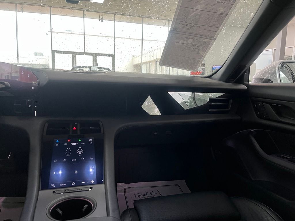 2022 Porsche Taycan Base - Photo 24