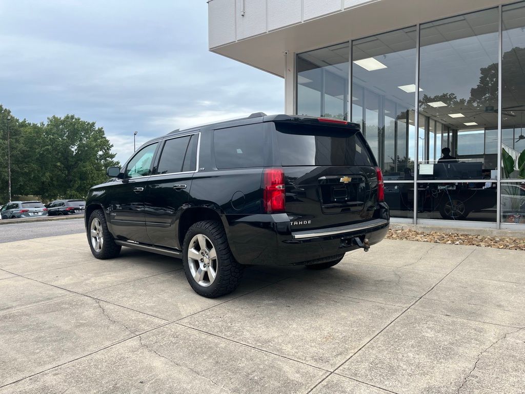 2015 Chevrolet Tahoe LTZ photo 2