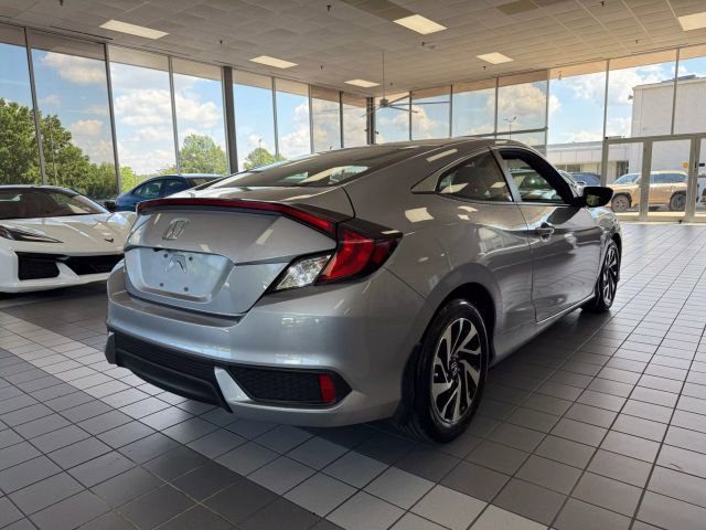 2017 Honda Civic photo 4