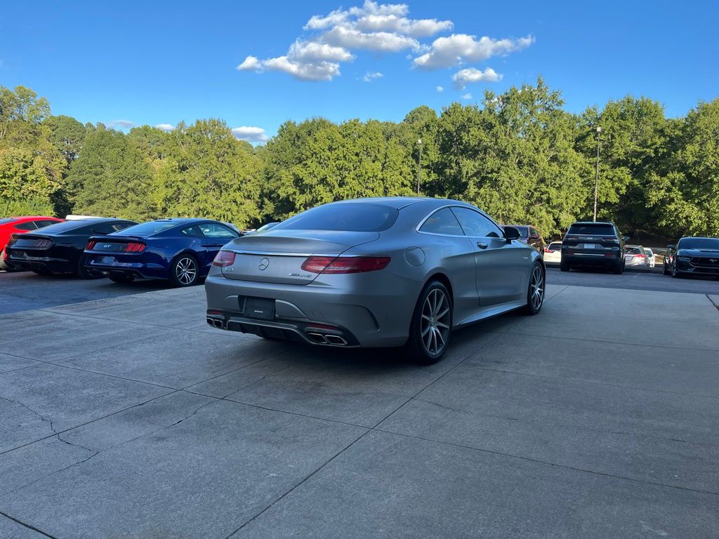 2015 Mercedes Benz S 63 AMG photo 2