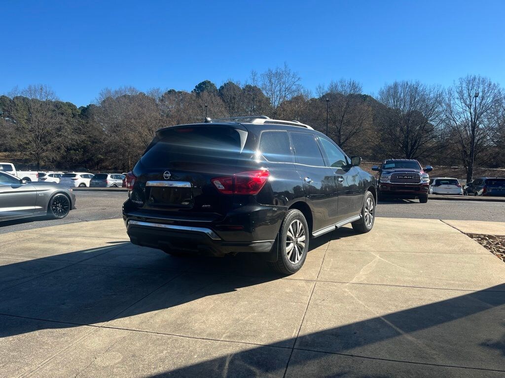 Used 2020 Nissan Pathfinder S SUV