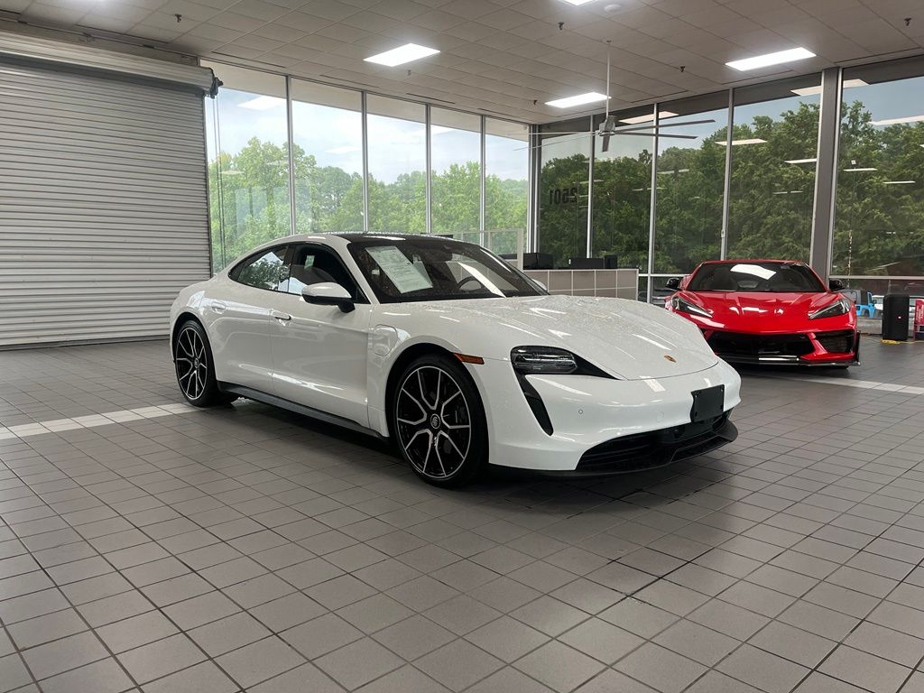 2022 Porsche Taycan