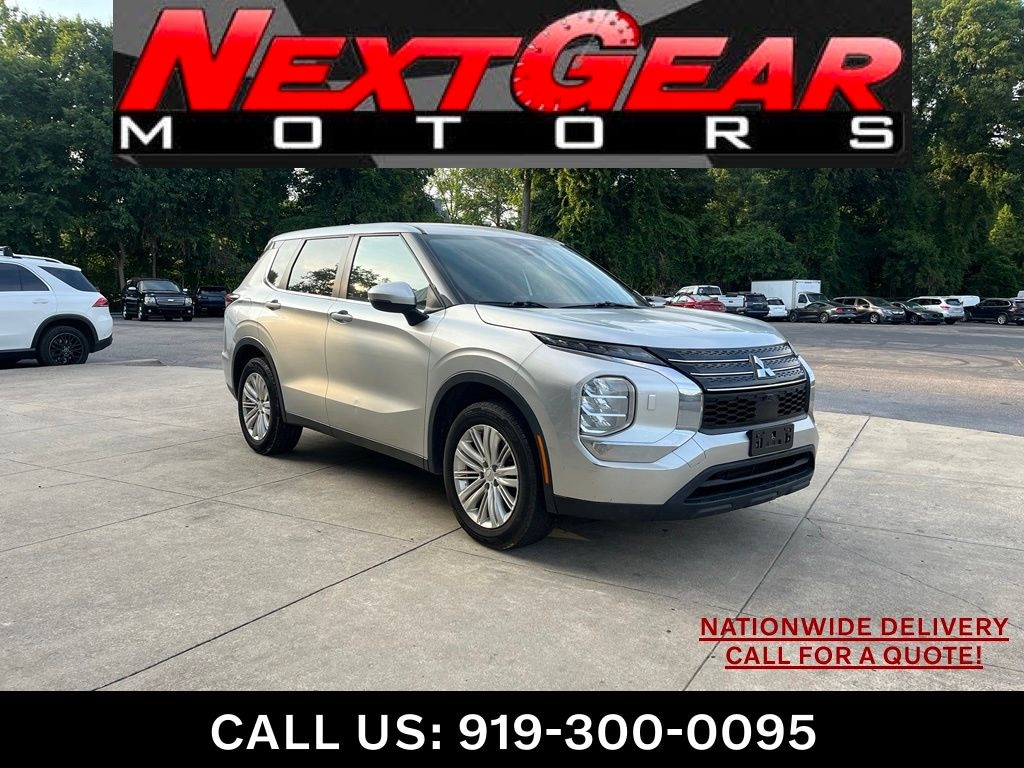 Used 2022 Mitsubishi Outlander ES SUV