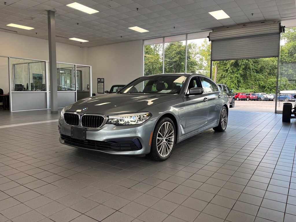 Used 2019 BMW 5 Series 530e xDrive iPerformance Sedan