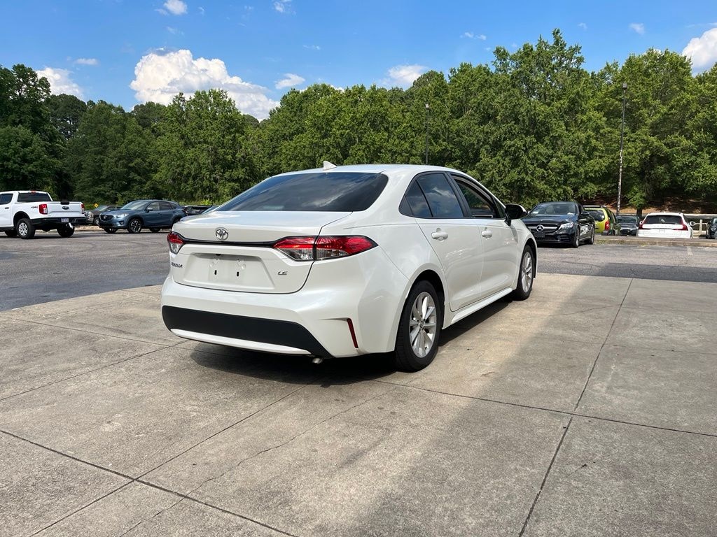 Used 2021 Toyota Corolla LE Sedan