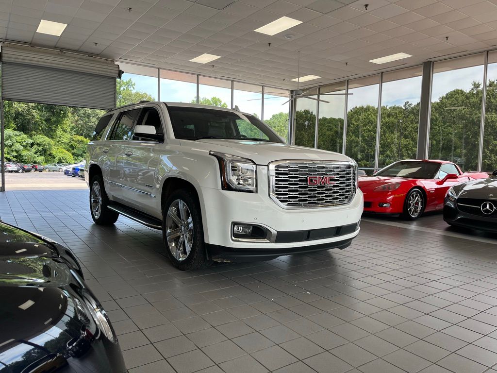 2019 Gmc Yukon Denali photo 3