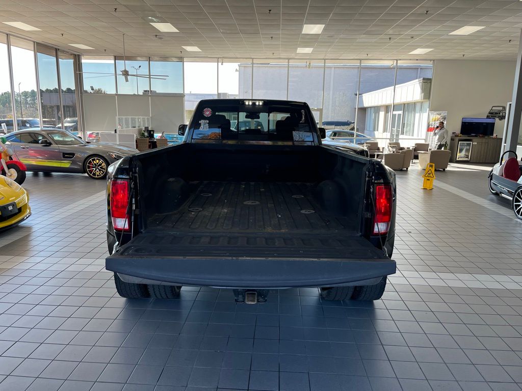 2017 Ram 3500 Big Horn photo 4