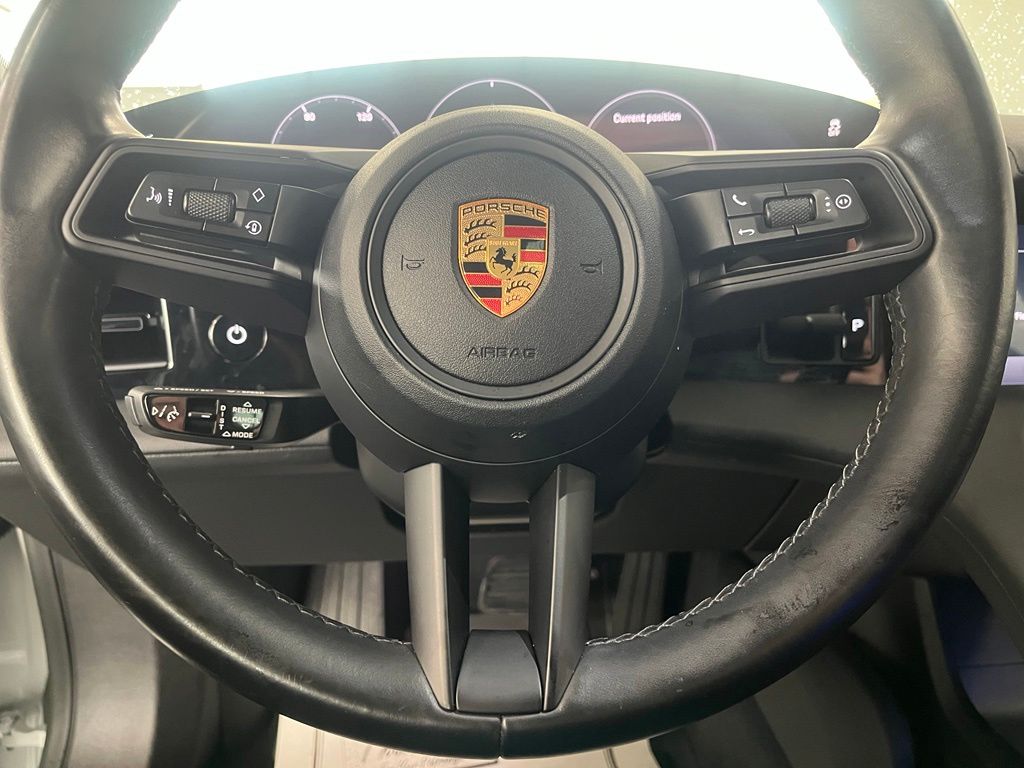 2022 Porsche Taycan Base - Photo 12