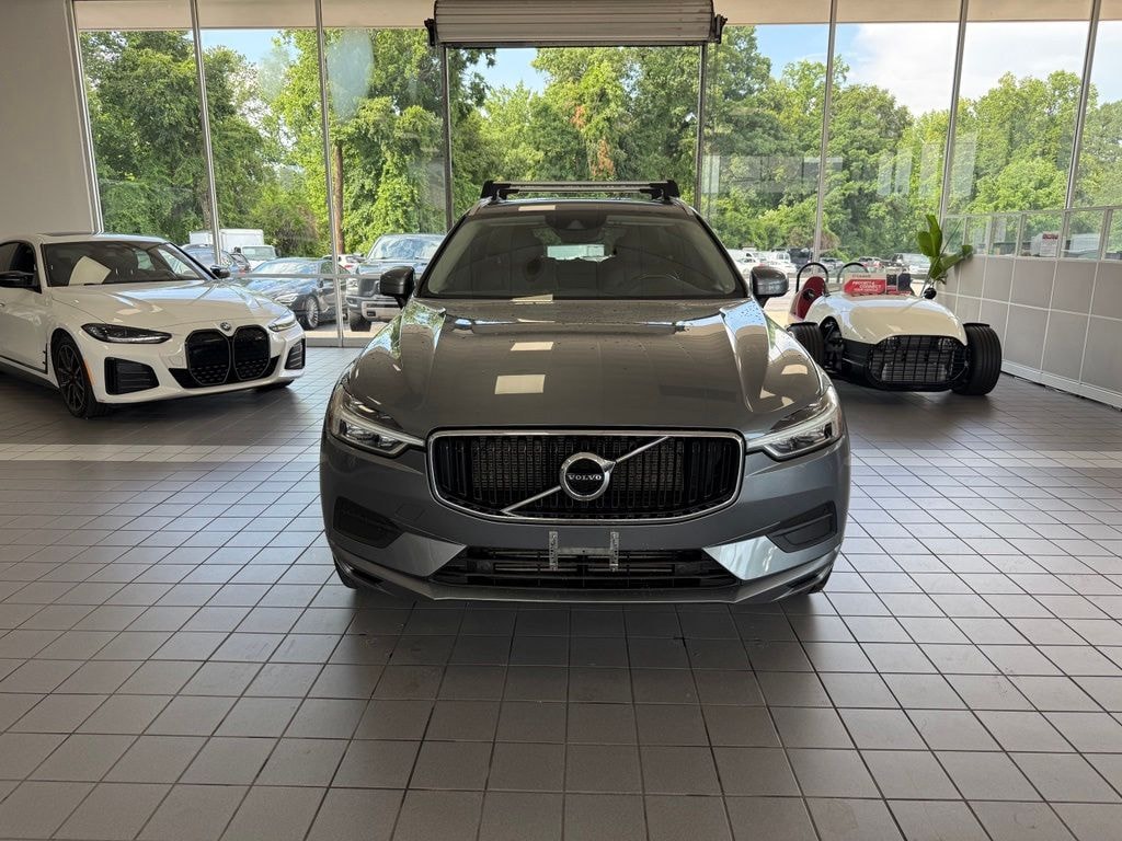 Used 2020 Volvo XC60 T5 Momentum SUV