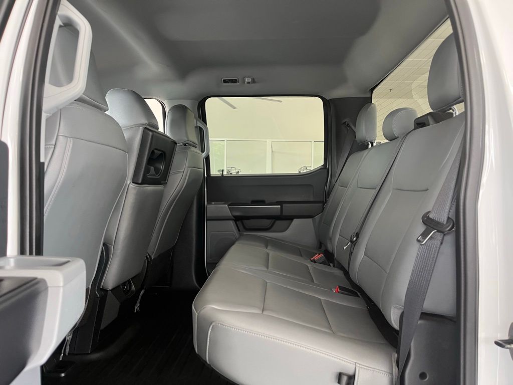2022 Ford F-150 XL - Photo 6