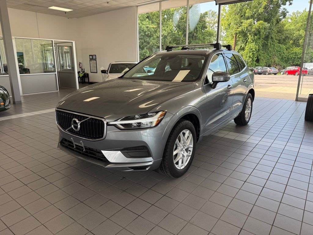 Used 2020 Volvo XC60 T5 Momentum SUV