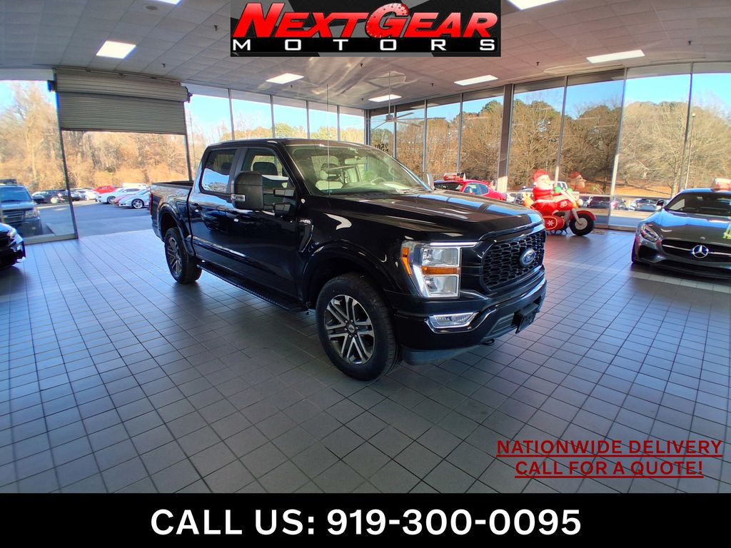 2021 Ford F-150 XL's photo