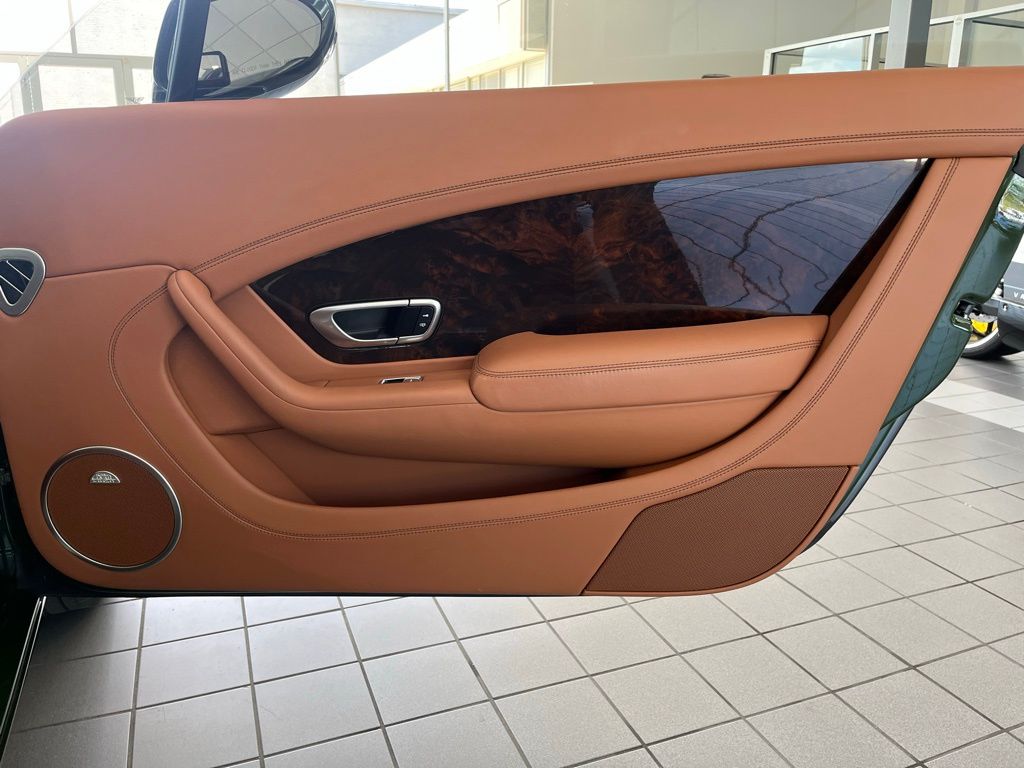 2016 Bentley Continental GT Base - Photo 17