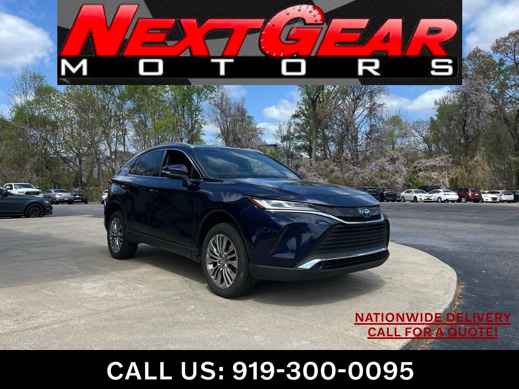 2022 Toyota Venza XLE