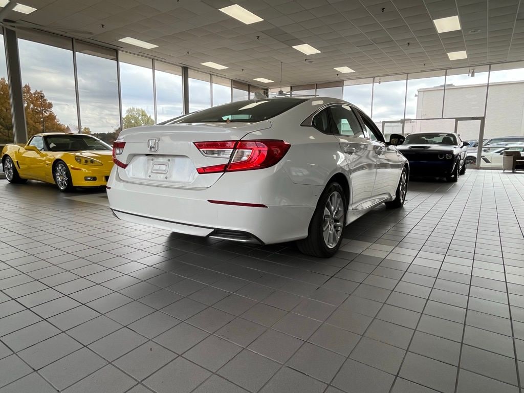 Used 2018 Honda Accord LX Sedan