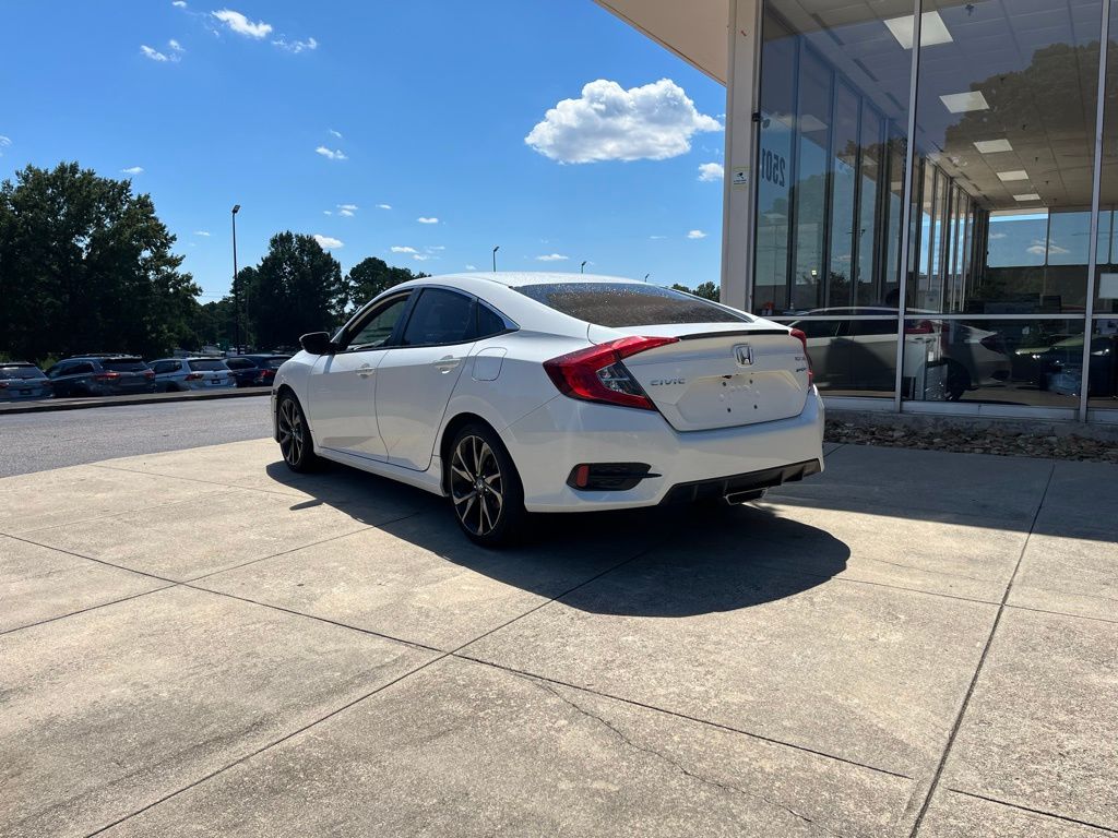 2019 Honda Civic Sport photo 2