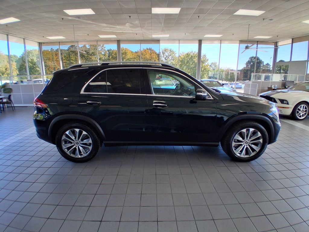 2021 Mercedes Benz GLE 450 photo 2