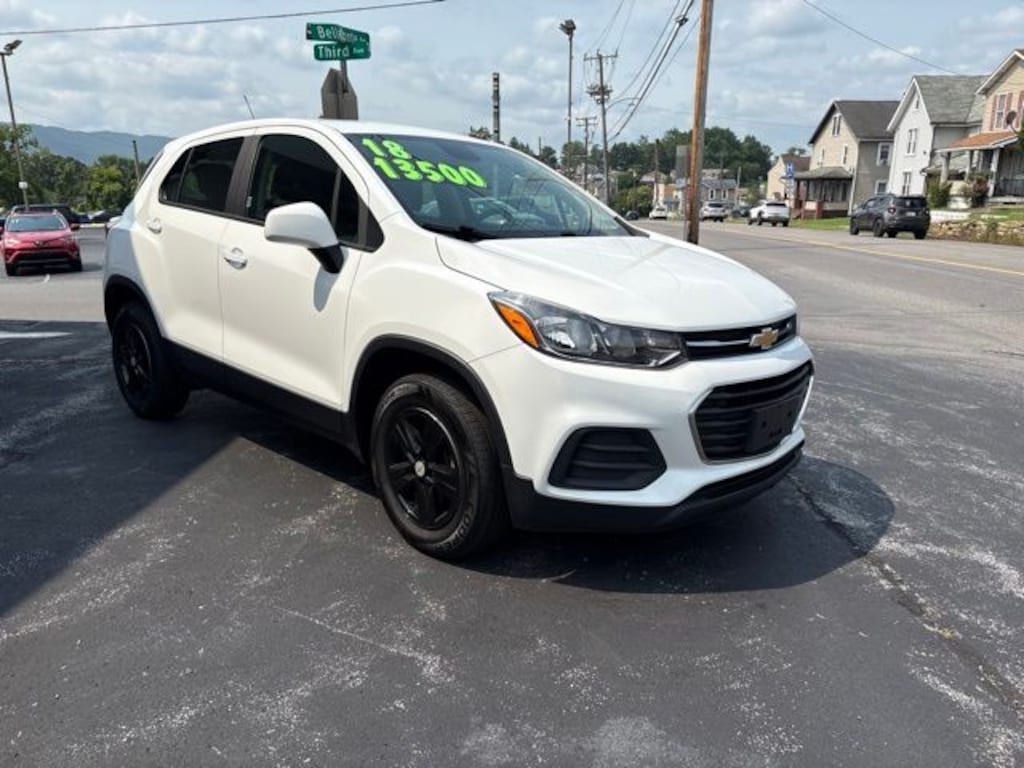 Used 2018 Chevrolet Trax LS SUV