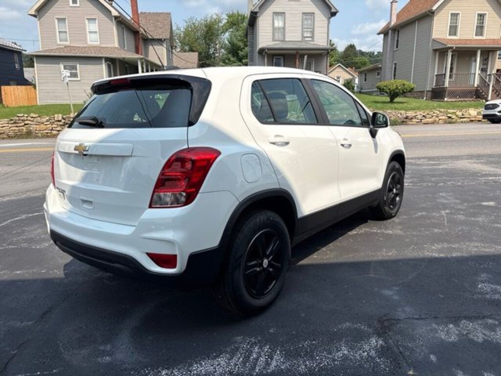 Used 2018 Chevrolet Trax LS SUV
