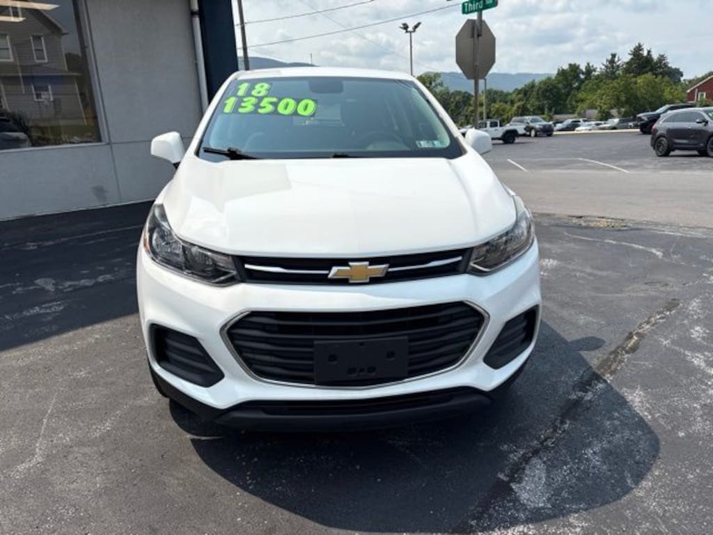 Used 2018 Chevrolet Trax LS SUV
