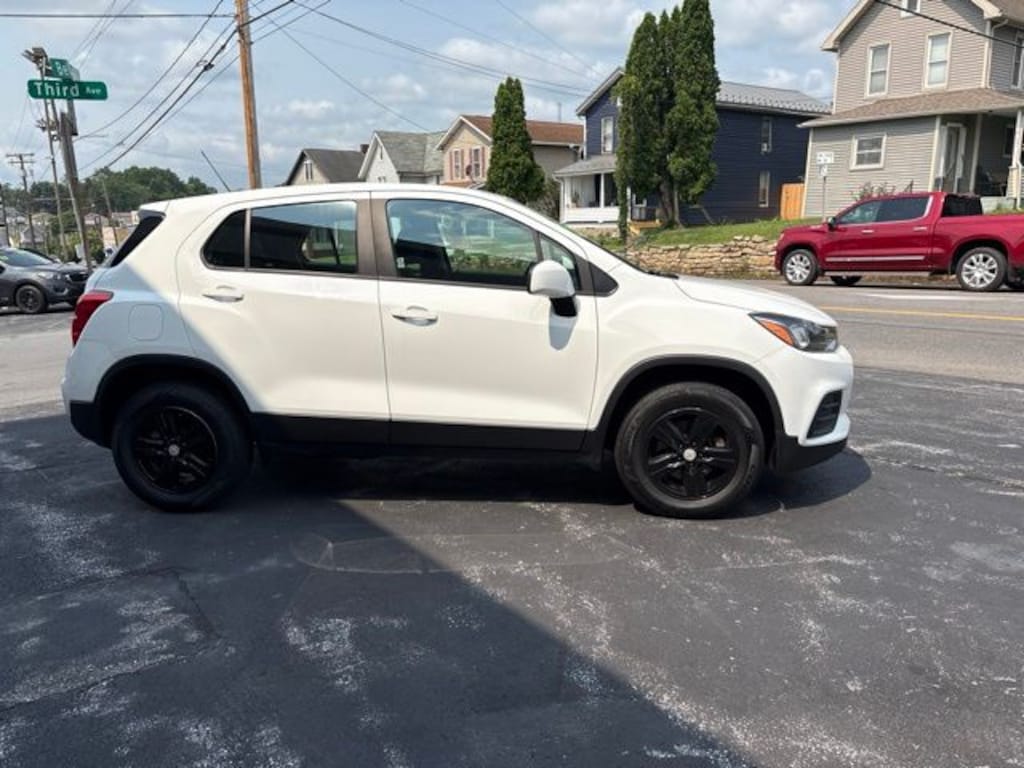 Used 2018 Chevrolet Trax LS SUV