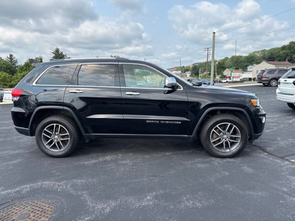 Used 2018 Jeep Grand Cherokee Limited SUV