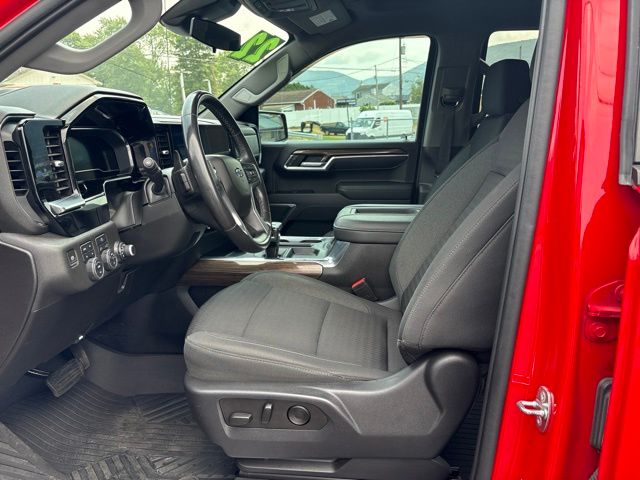 2022 Chevrolet Silverado 1500 RST - Photo 9