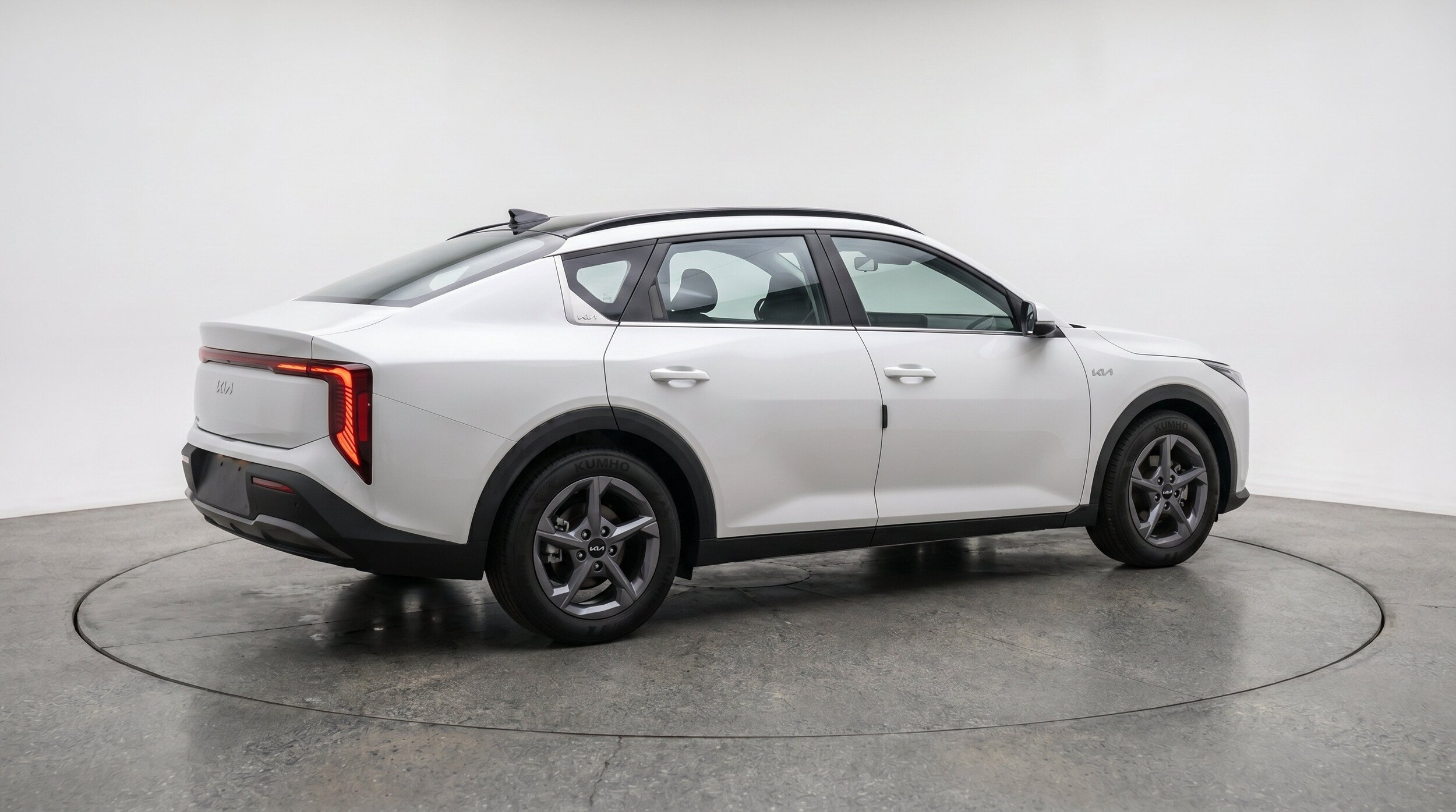 Thumbnail: 2026 Kia K4 - 9