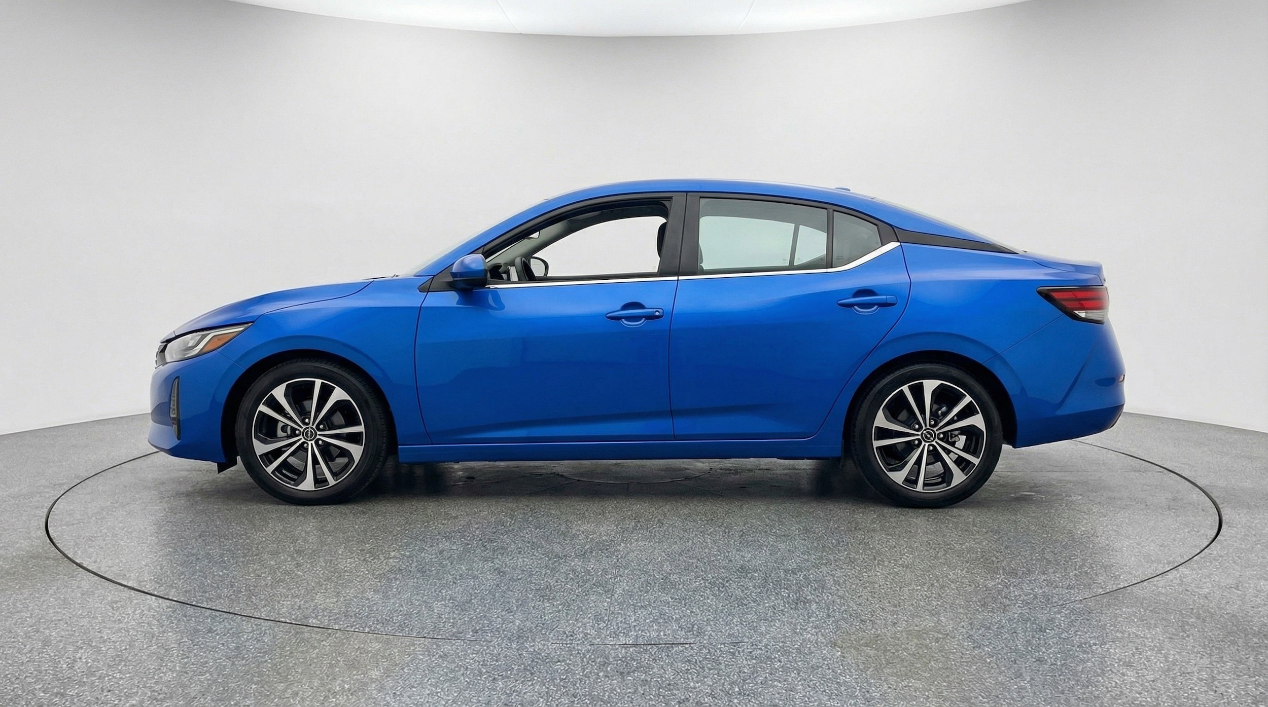 Thumbnail: 2025 Nissan Sentra - 5