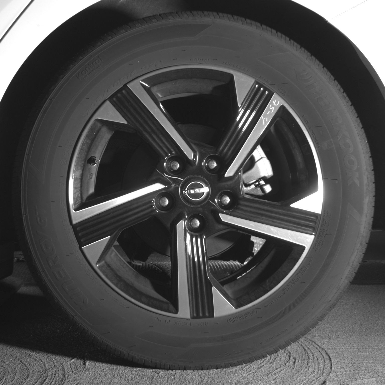 Thumbnail: 2025 Nissan Sentra - 14