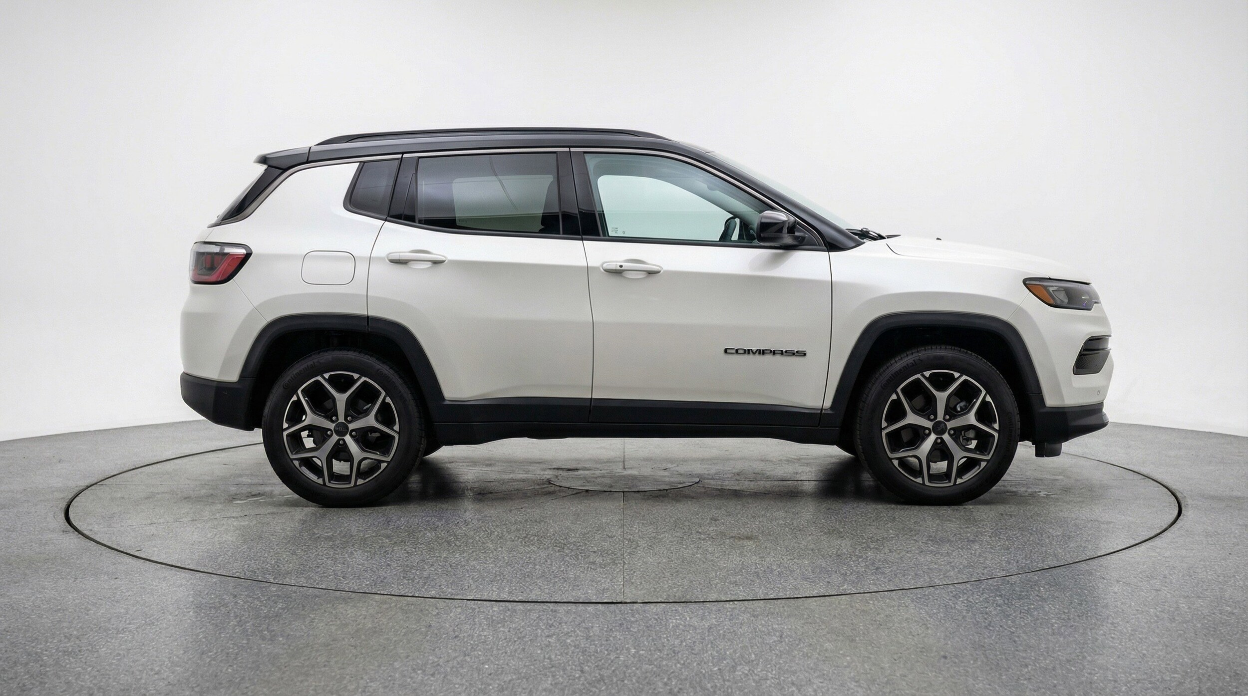 Thumbnail: 2025 Jeep Compass - 11