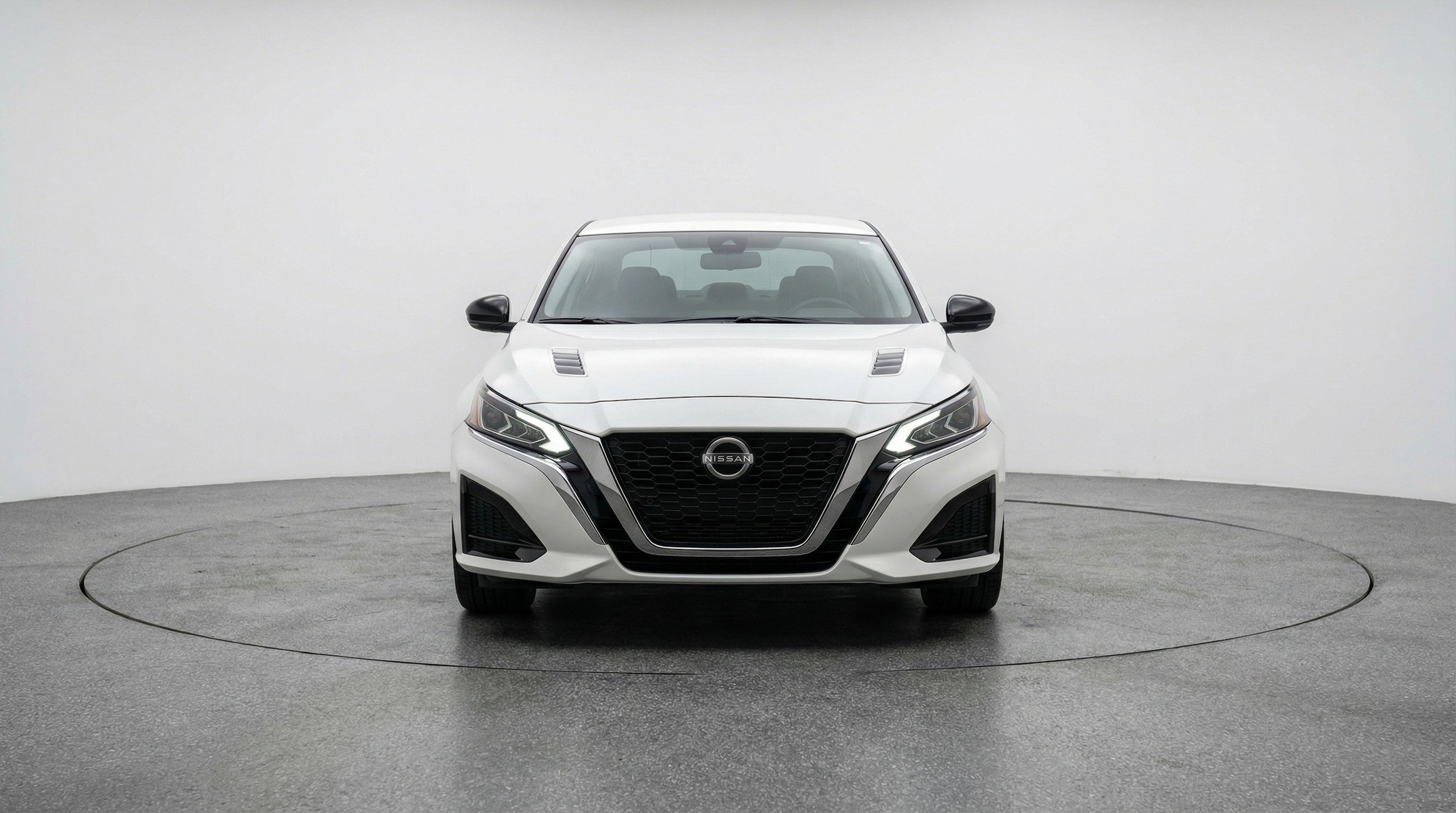 Thumbnail: 2025 Nissan Altima - 2