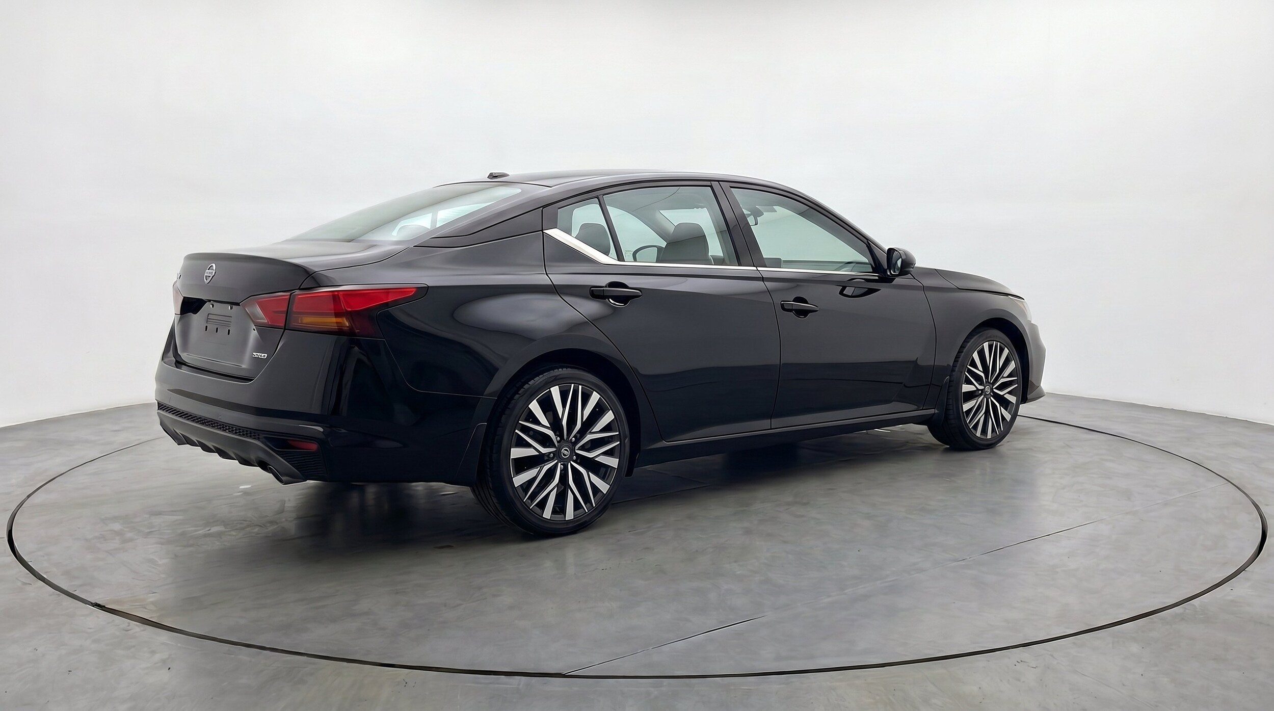 Thumbnail: 2025 Nissan Altima - 9