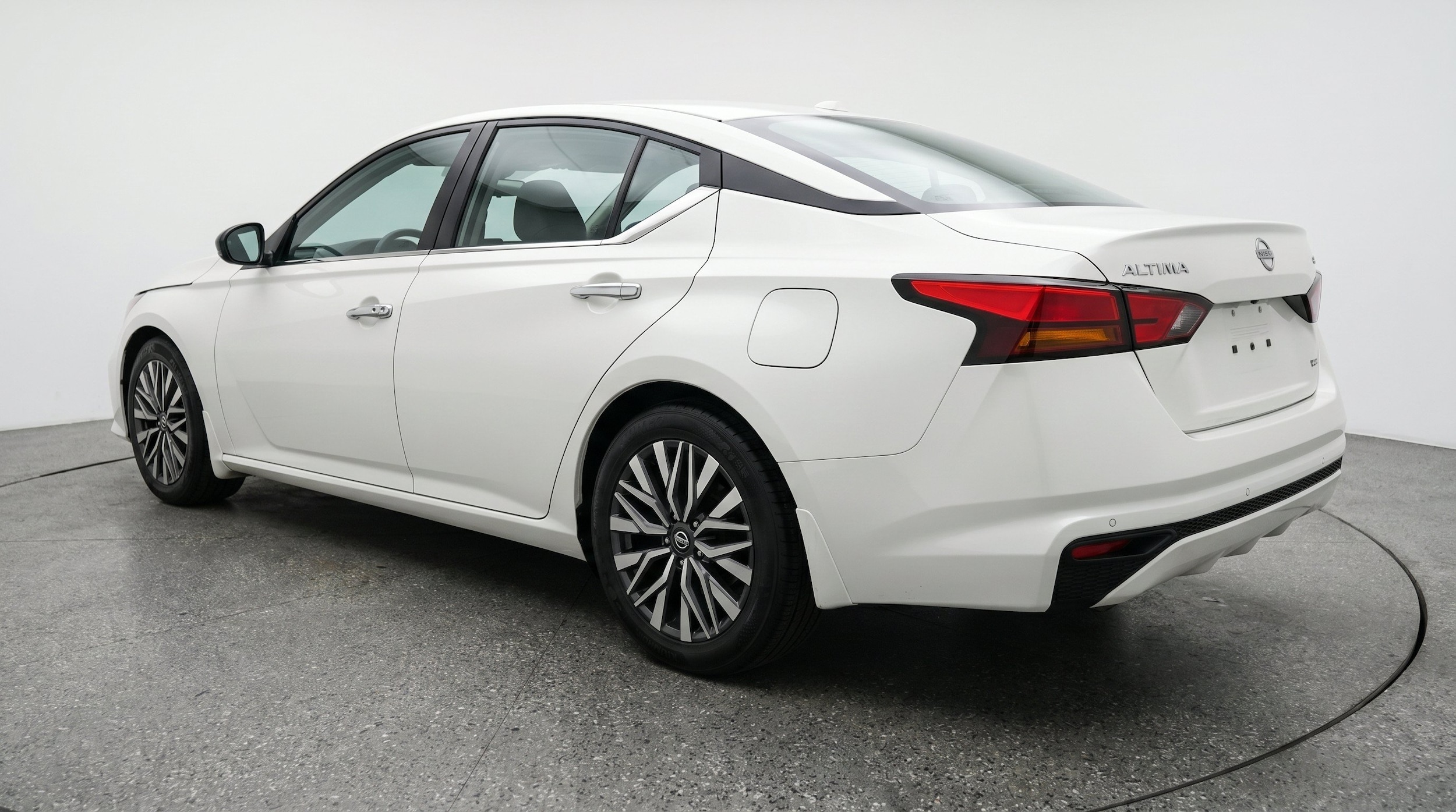 Thumbnail: 2025 Nissan Altima - 6