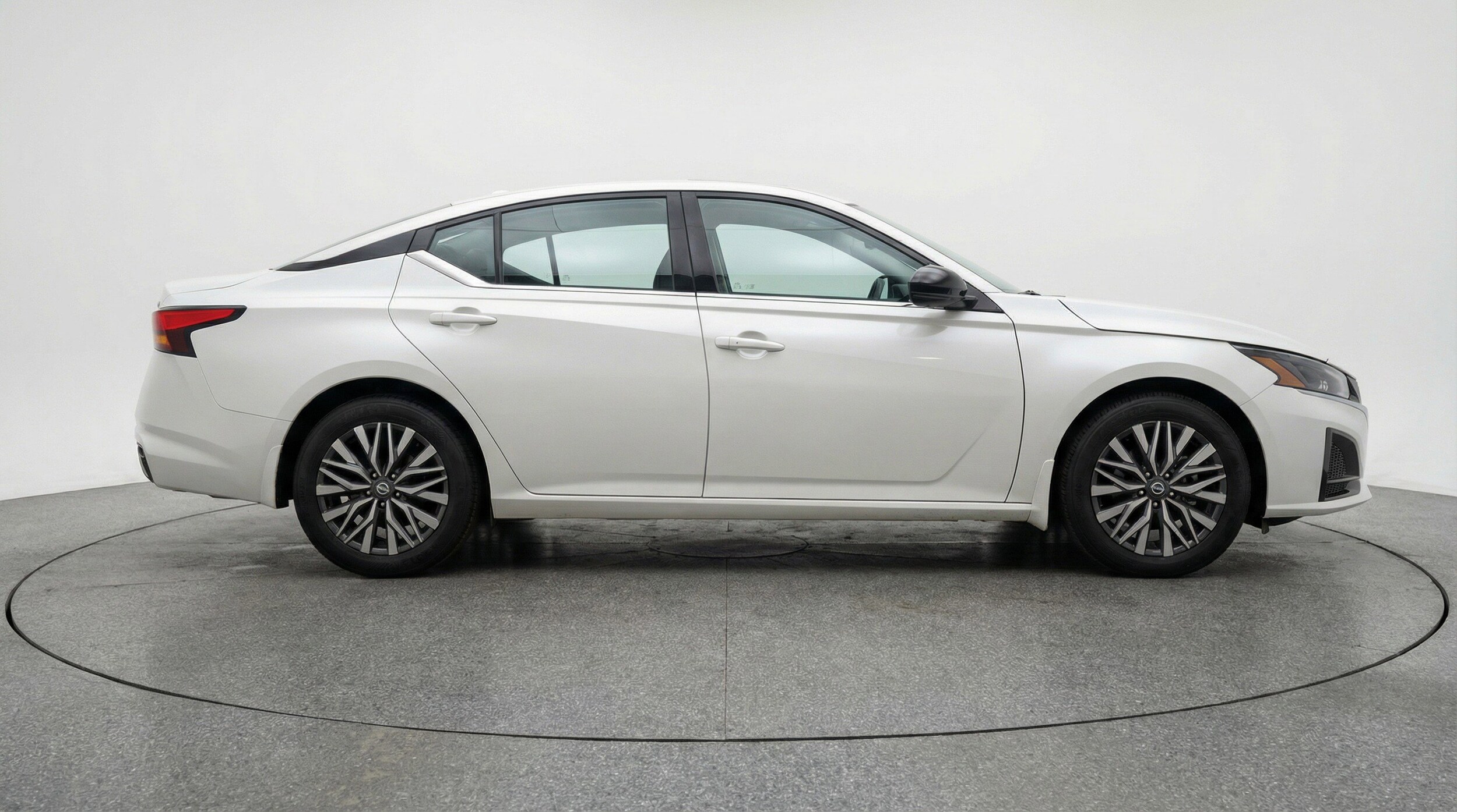 Thumbnail: 2025 Nissan Altima - 11