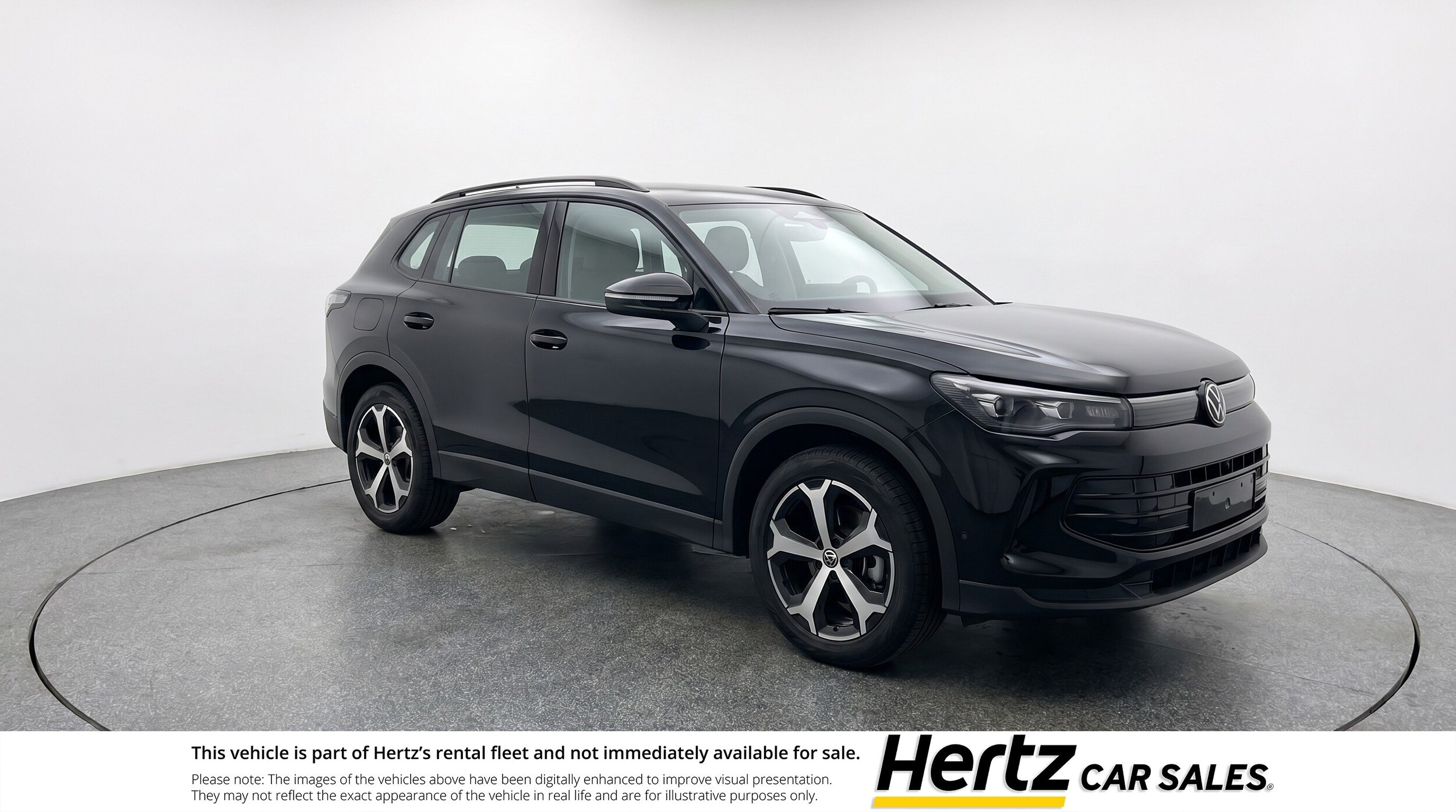 Thumbnail: 2026 Volkswagen Tiguan - 1