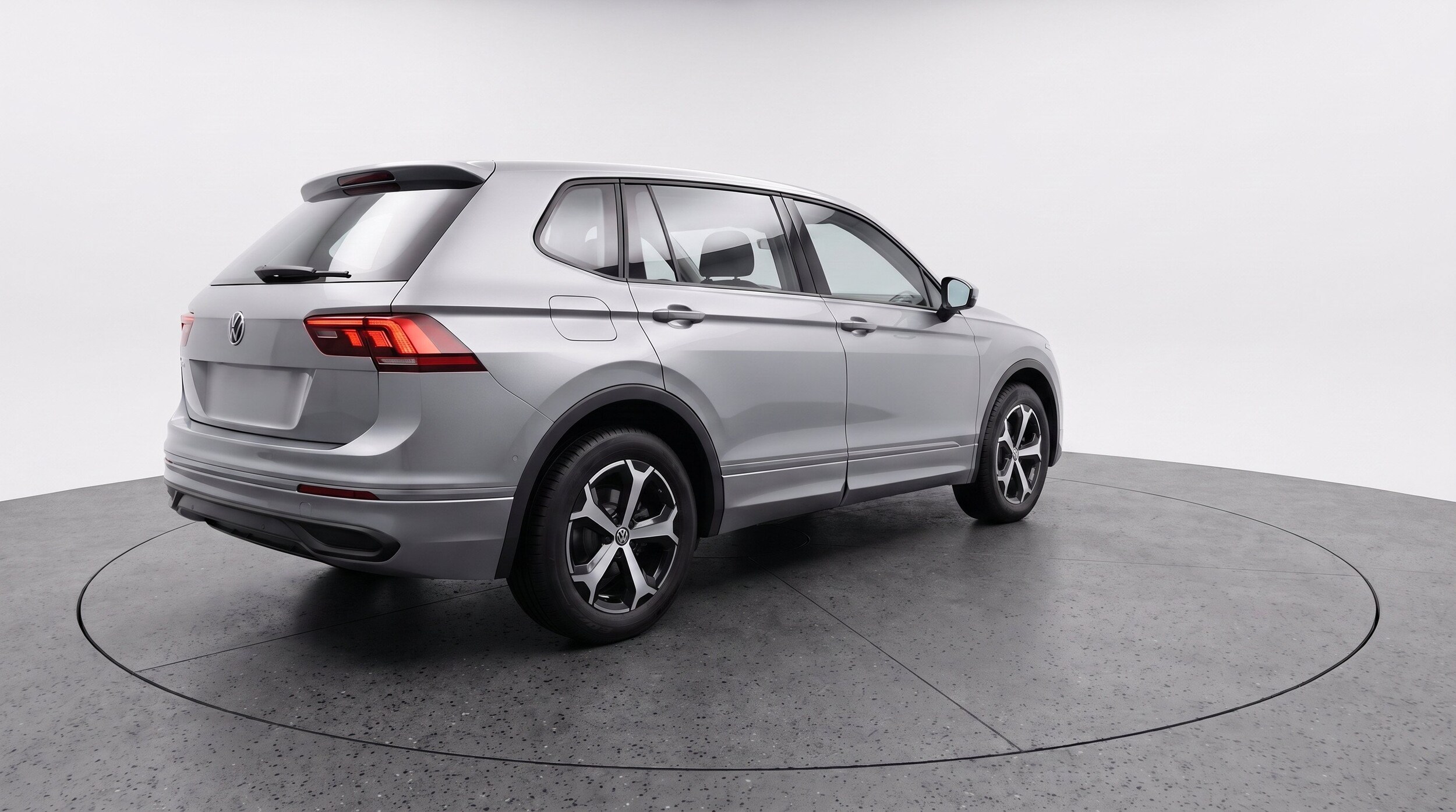 Thumbnail: 2026 Volkswagen Tiguan - 9