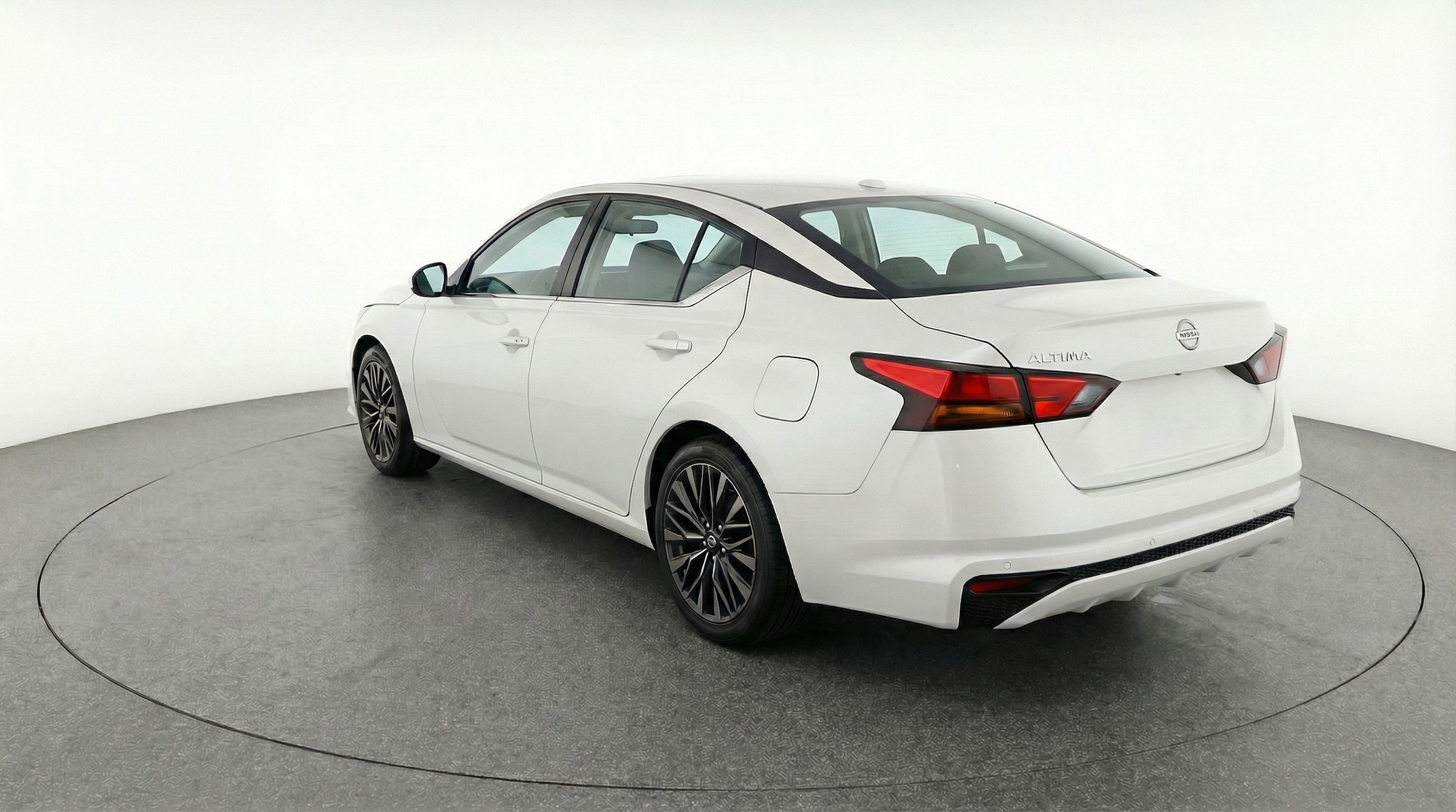 Thumbnail: 2025 Nissan Altima - 6