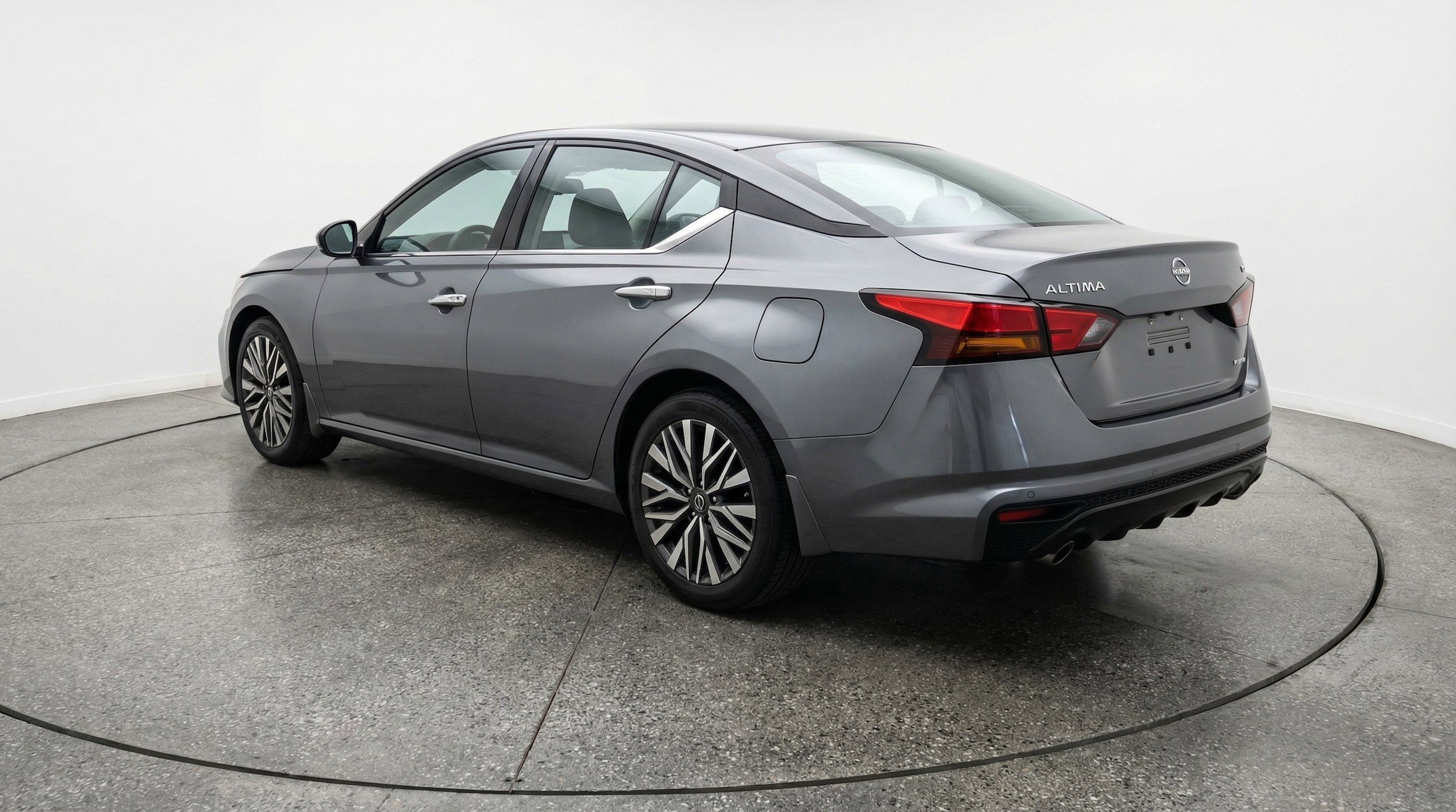 Thumbnail: 2025 Nissan Altima - 6