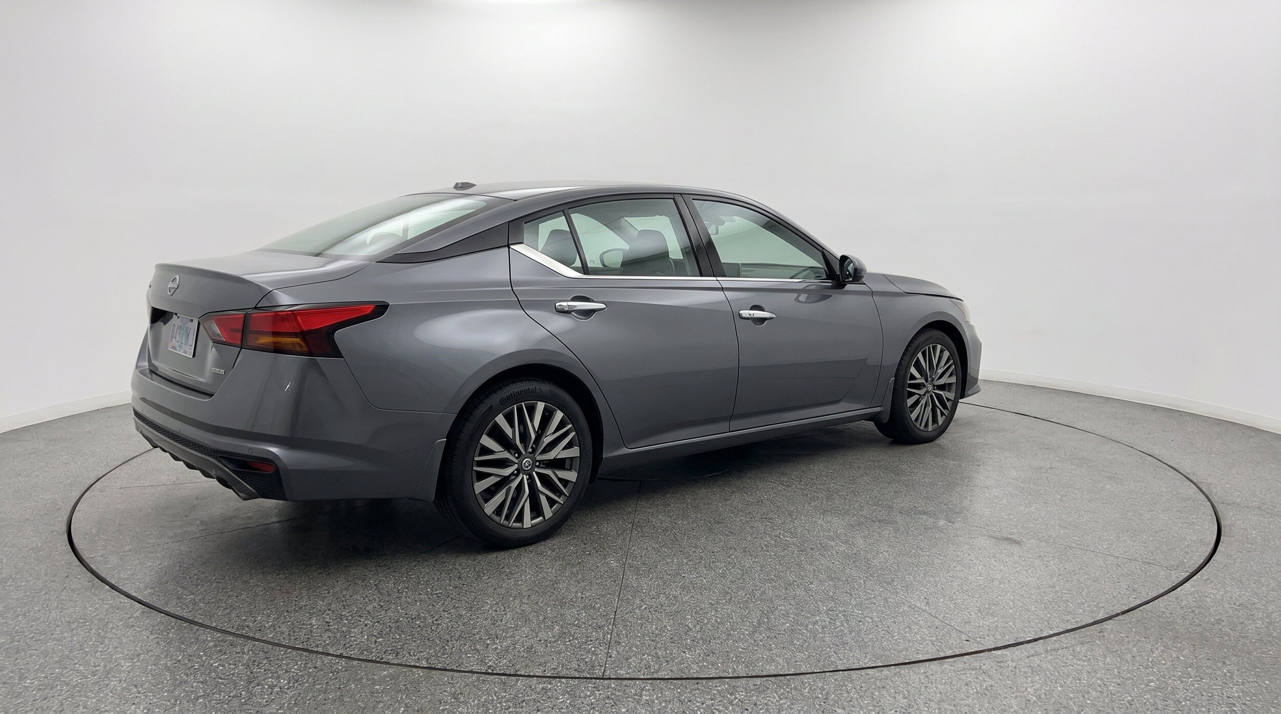 Thumbnail: 2025 Nissan Altima - 9