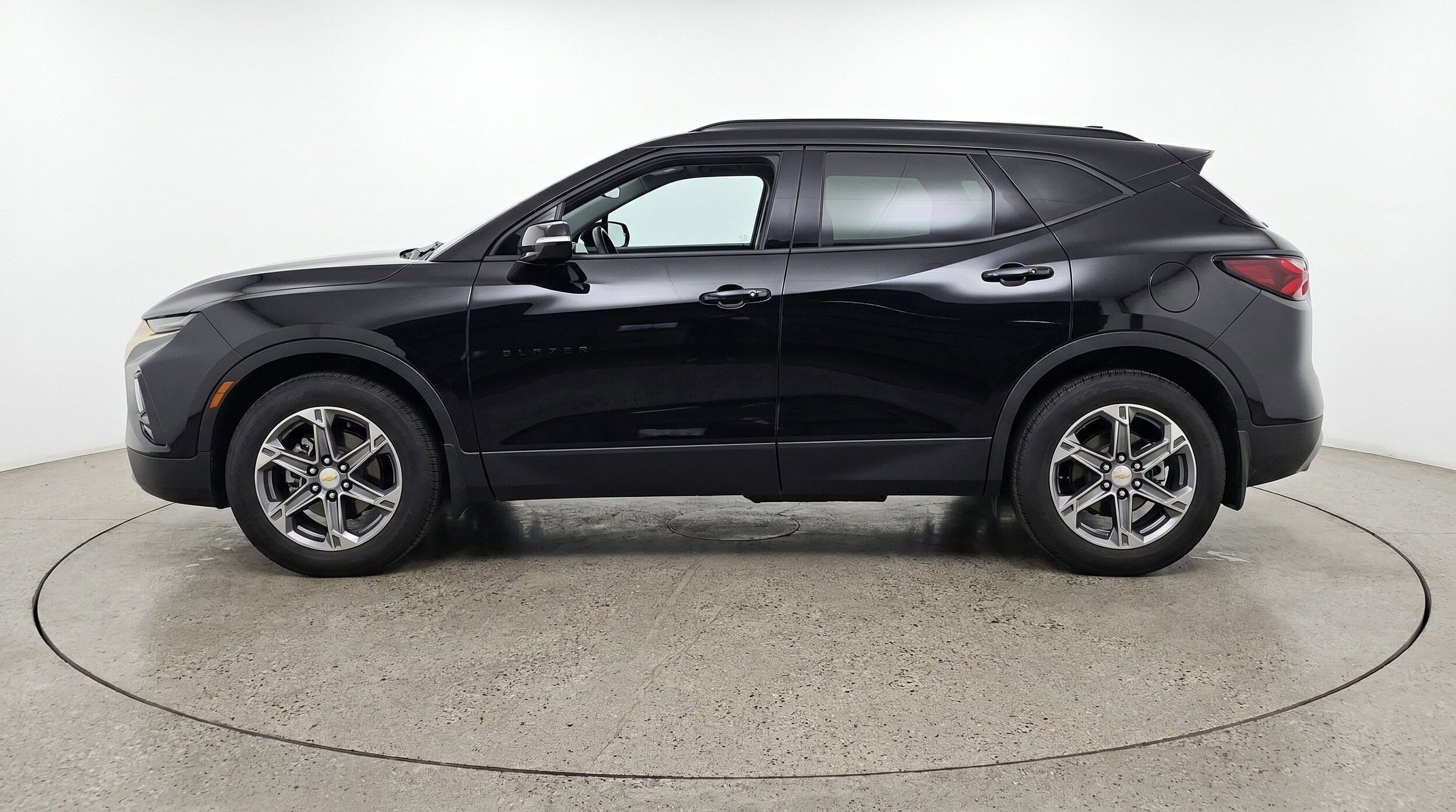 Thumbnail: 2025 Chevrolet Blazer - 5