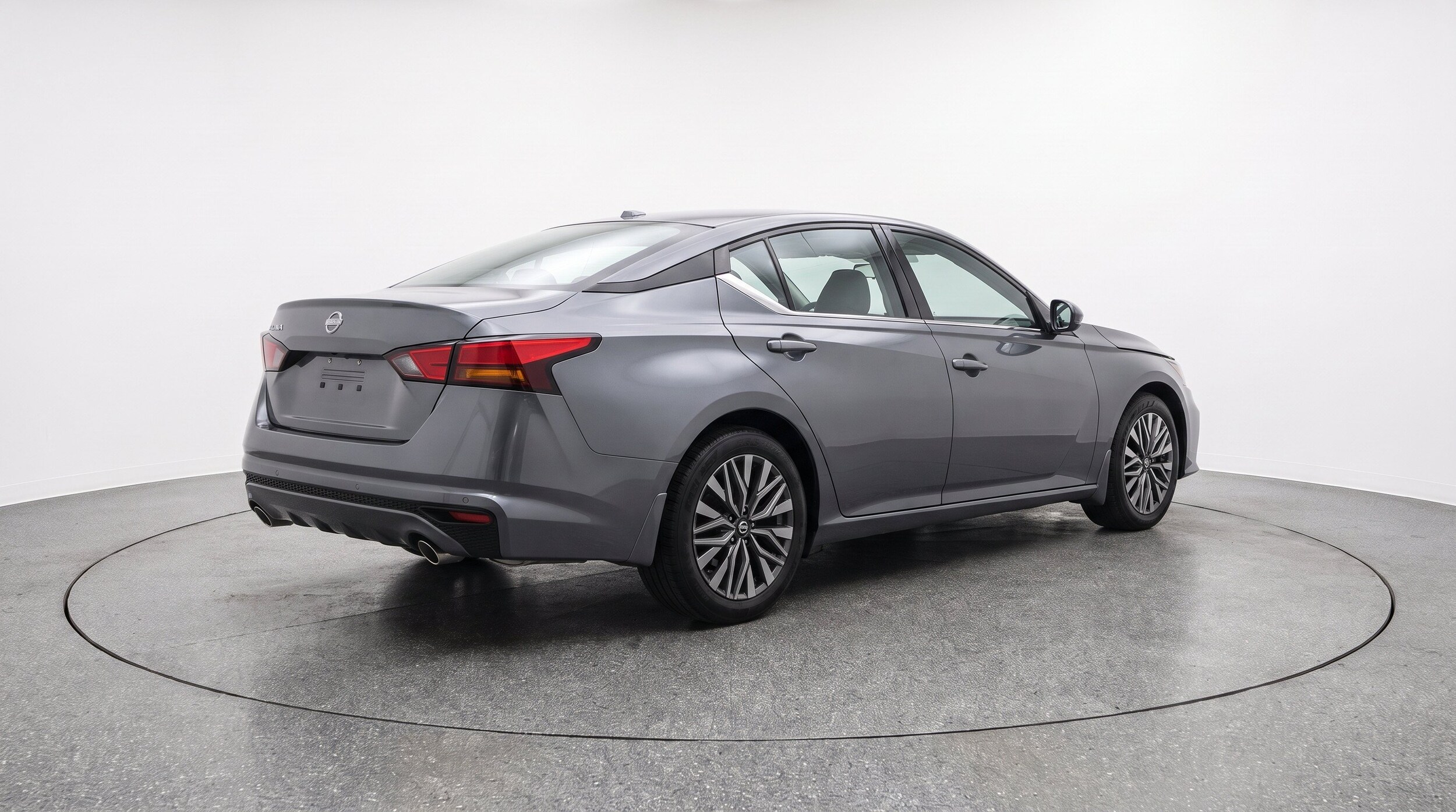 Thumbnail: 2025 Nissan Altima - 9